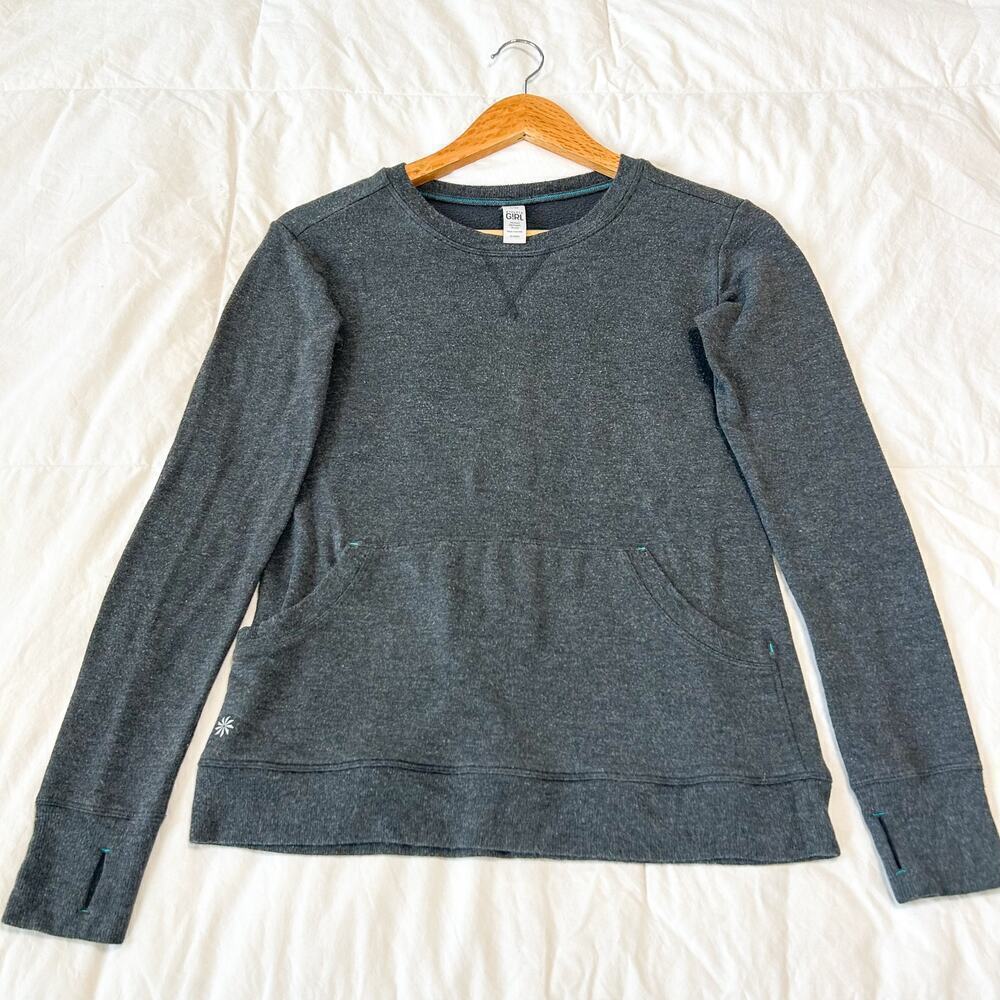 Athleta Girl Gray Long Sleeve Crewneck Soft Sweatshirt Size L/12 Thumbholes